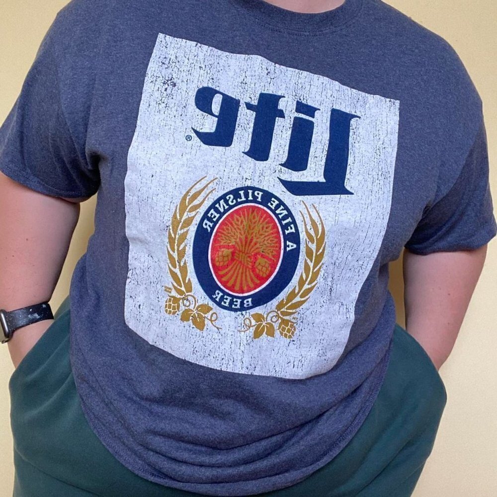 Millers Lite Graphic Tshirt Size XL - Picture 2 of 3